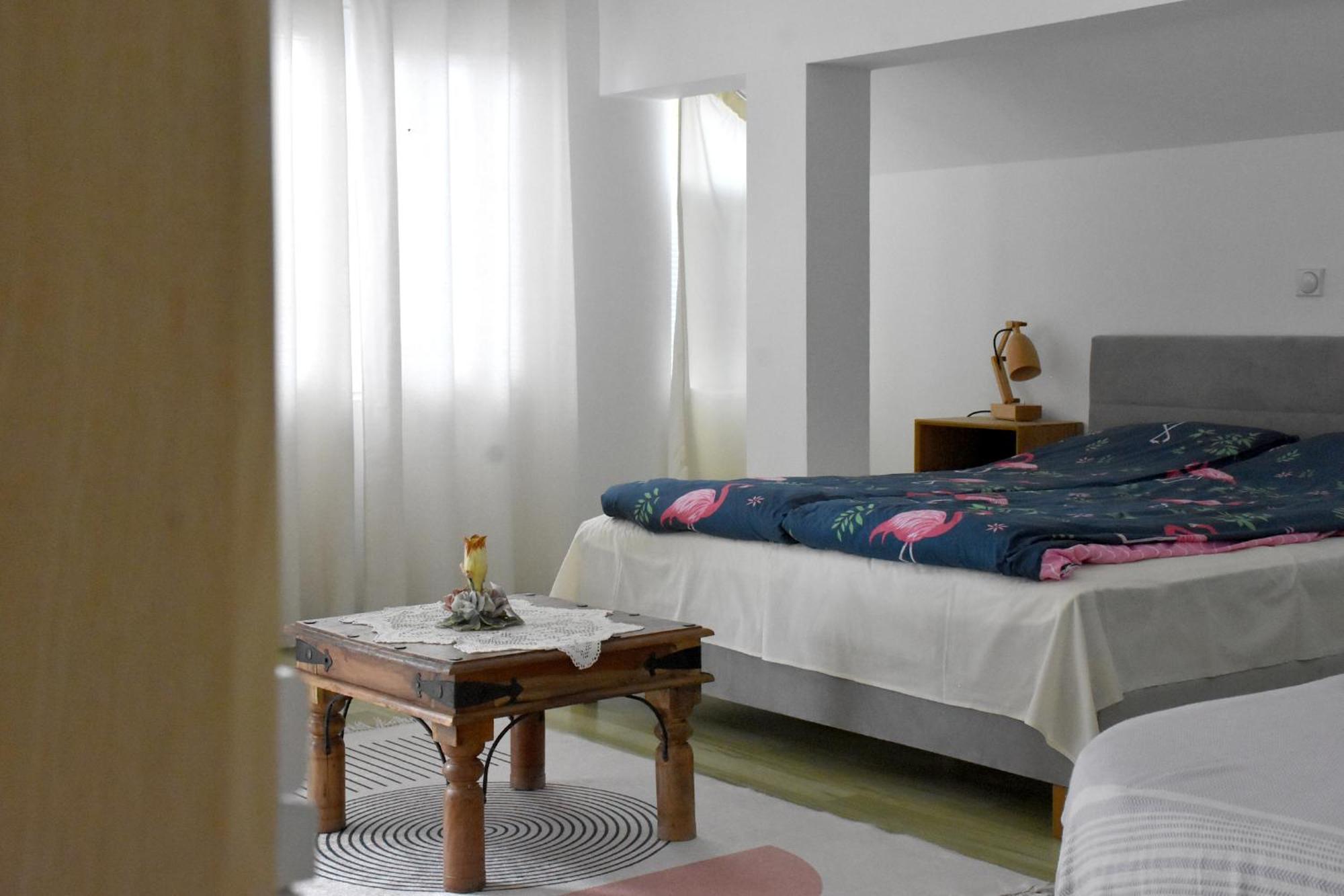 Bache Apartments โอครีด ภายนอก รูปภาพ